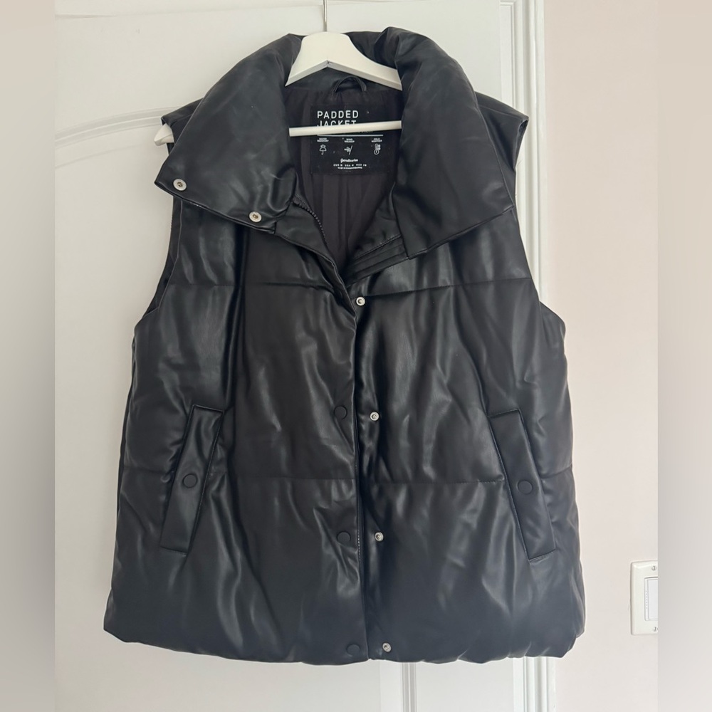 Stradivarius faux leather oversized vest in black